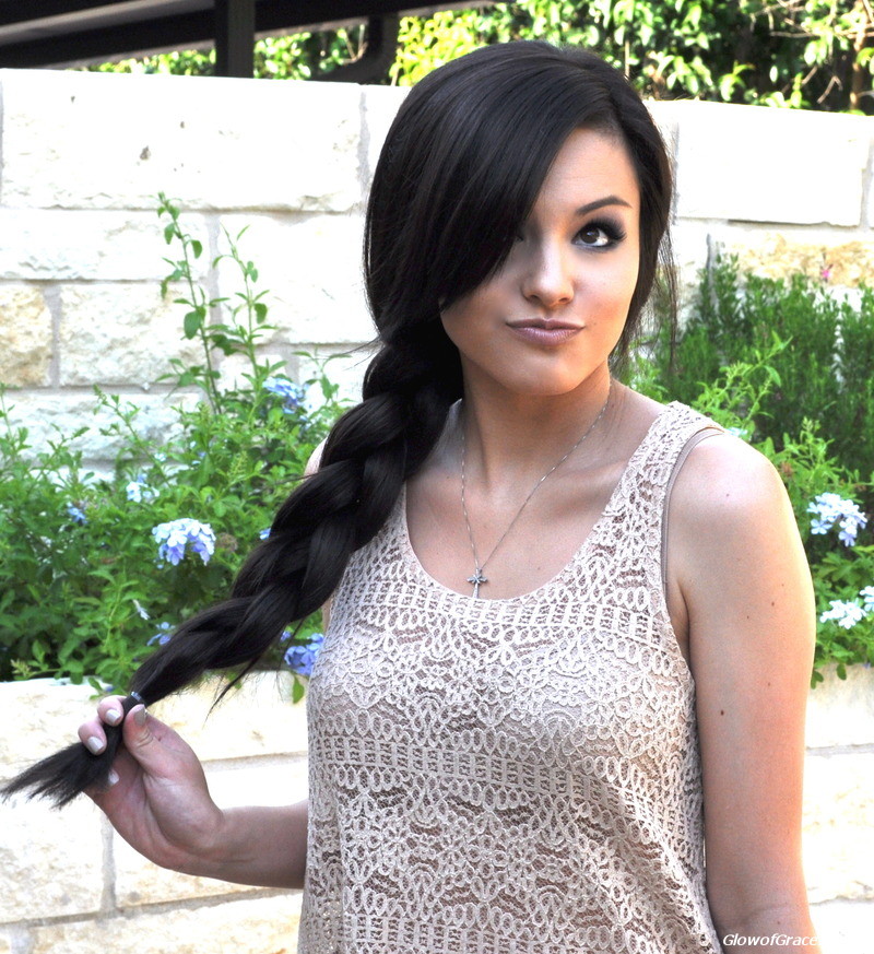 Voluminous Side Braid