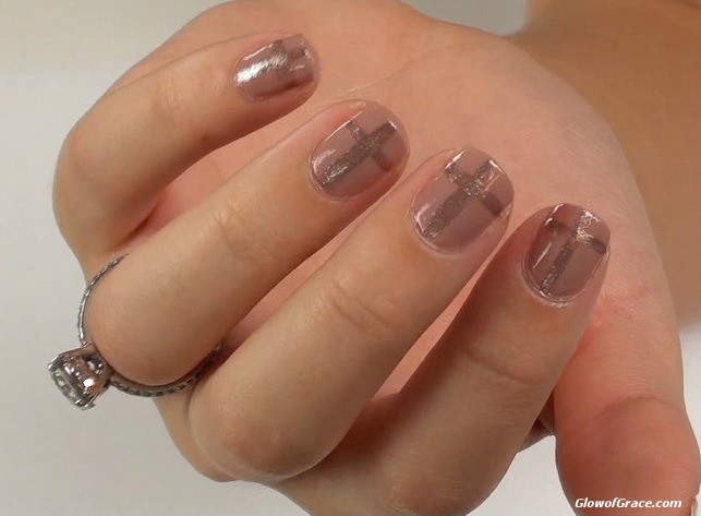 Revlon Nail Art (Silhouette)